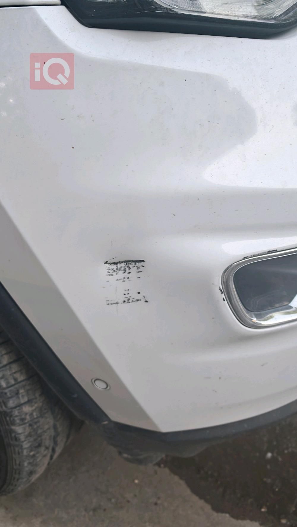 جیپ گراند شیرۆکی